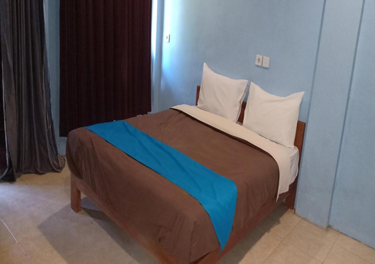 Ridho Malik Hotel Bumbang Exterior photo