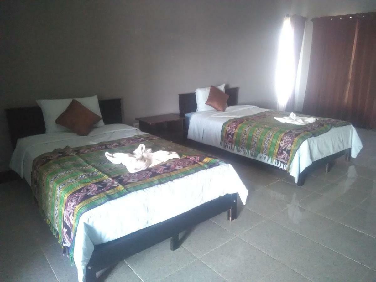 Ridho Malik Hotel Bumbang Exterior photo